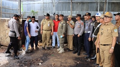 Tim Terpadu   Bongkar Dua Gudang Minyak Diduga Illegal di Kota Jambi