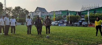 Maulana Buka Pertandingan Sepak Bola Mini Antar OPD