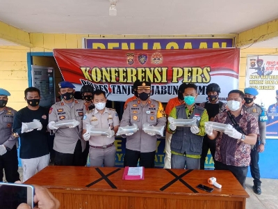 Satgas ANKER Polres Tanjab Timur Gagalkan Penyelundupan Benih Baby Lobster