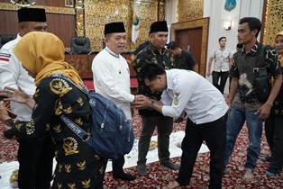 Gubernur Al Haris Hadiri Halal Bihalal APDESI, PABPDSI dan PPDI, Hati Hati Menggunakan Dana Desa