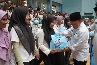 buruh1.jpg