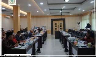 Komisi II DPRD Kota Lakukan Rapat Dengar Pendapat