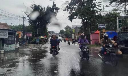 hujan.jpg