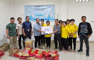 Sambut Hari Raya Waisak, WOM Finance Berikan Bantuan ke Vihara