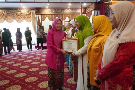 kartini.jpg