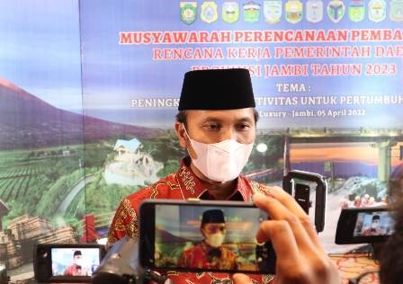 Mobil Sekretariat DPRD Kecelakaan, Ketua DPRD Minta ASN Orang Tua Pengemudi Dinonaktifkan
