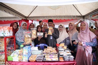 Gerakan Pangan Murah Kota Jambi Ludes Diserbu Warga