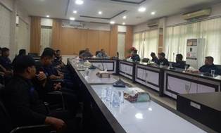 Gaji Honorer Trantib Pasar Dipangkas