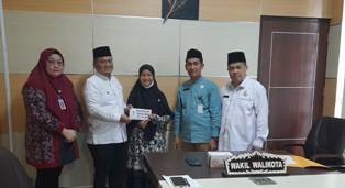 Wawako Maulana Berikan Bantuan Hasil Kunjungan Kerja