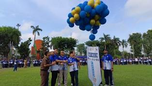 Maulana Lepas Ratusan Atlet Menuju Porprov XXIII Jambi 2023