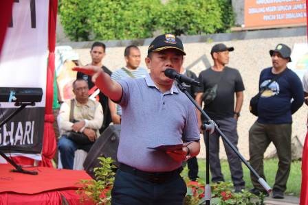 Gubernur Jambi Al Haris Sambut Kedatangan Tim Milir Berakit
