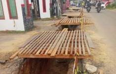 parit.jpg