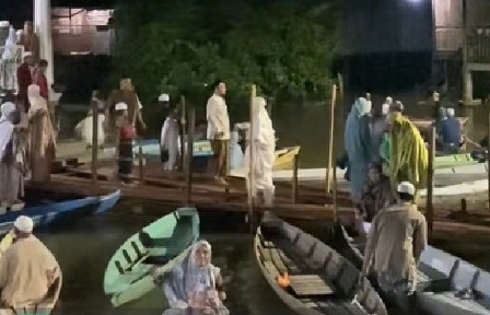 perahu.jpg