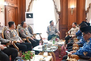 plisisi.jpg
