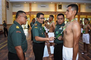 Kasrem 042 Gapu Pimpin Sidang Parade Catar Akmil 2023 Tingkat Sub Panda Jambi