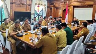 Gubernur Al Haris dan TPID Provinsi Jambi Berhasil Tekan Inflasi, Terendah di Indonesia