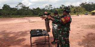 Tingkatkan Kemampuan Prajurit, Korem 042/Gapu Gelar Latihan Menembak