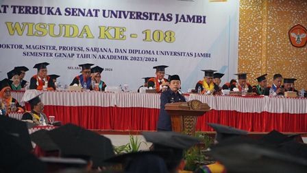 wisuda108.jpg