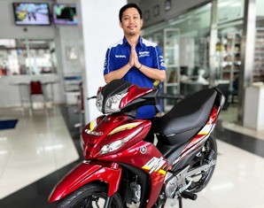 yamaha1.jpg