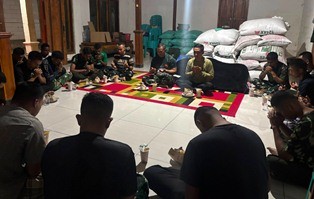 Panen Melimpah, Warga dan Satgas TMMD 129 Bojonegoro Gelar Tasyakuran