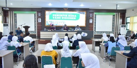 Wawako Diza Buka Bimtek Kepemimpinan Ketua OSIS Jenjang SMP se-Kota Jambi