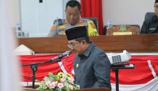 Bupati ikuti Rapat Paripurna ke Tiga Dewan Perwakilan Rakyat Daerah Kabupaten Tanjung Jabung Barat